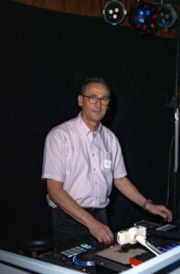 DJ Axel 3-web